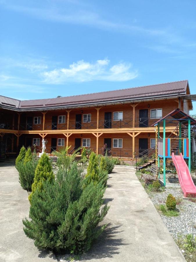 La Fontan Hotel Sukhumi Exterior photo